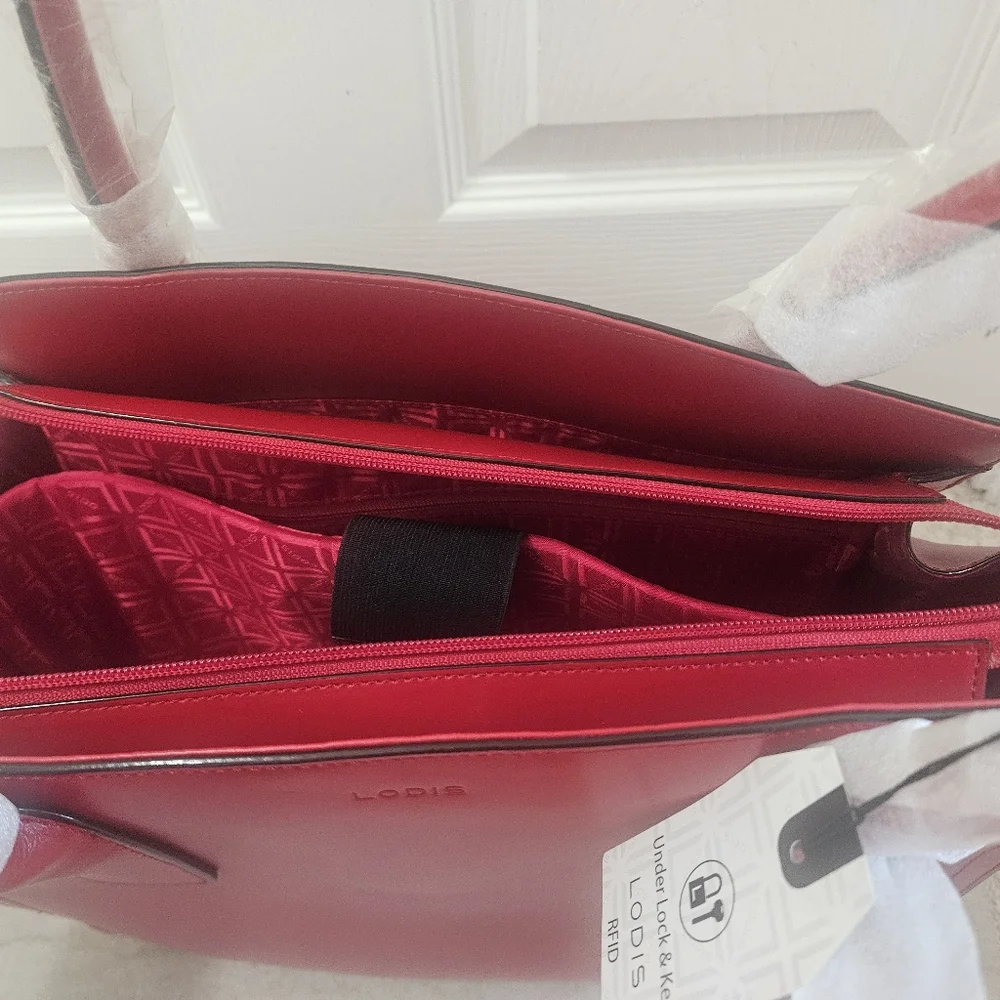 Lodis Red Leather.Audrey RFID Zola Tote